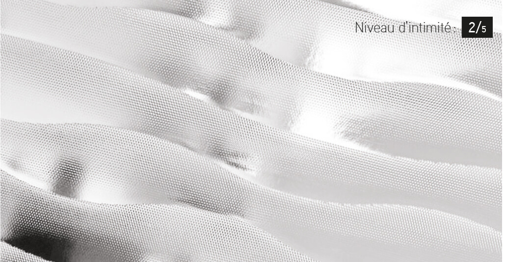 Le verre Fluid propose des lignes organiques rappelant l'océan